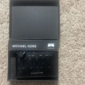 Michael Kors men’s wallet